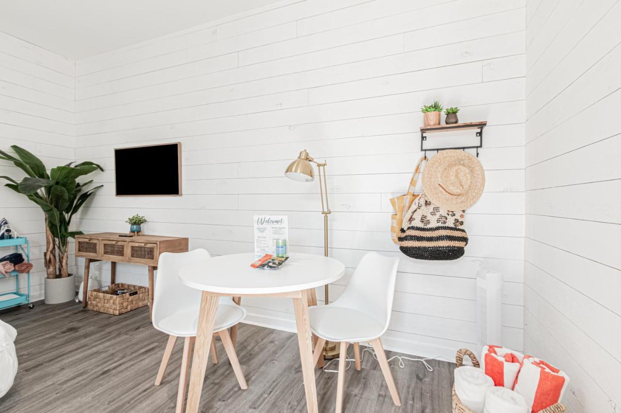 Naples Park Vanderbilt Beach Studio מראה חיצוני תמונה